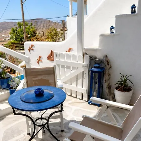 The Aegean Eleutheria-tinos Vakantiehuis